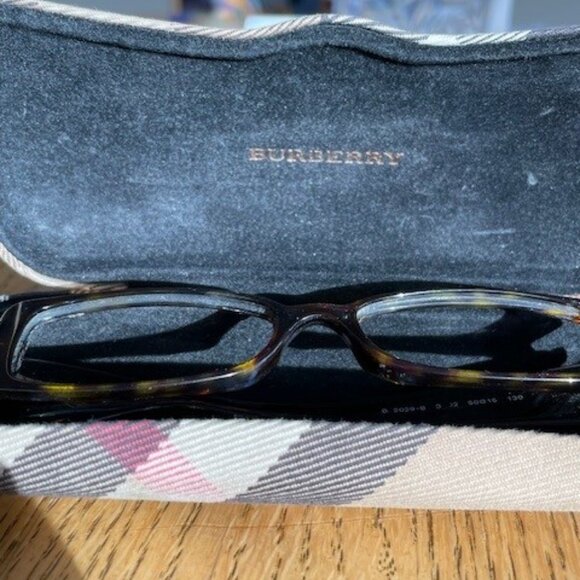 Vtg. BURBERRY WOMEN’S EYEGLASSES FRAME + CASE Havana Brown Tortoise - Picture 12 of 16